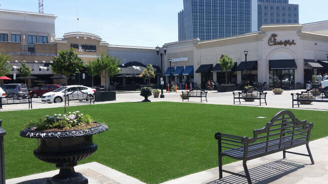 Naperville commercial landscape turf