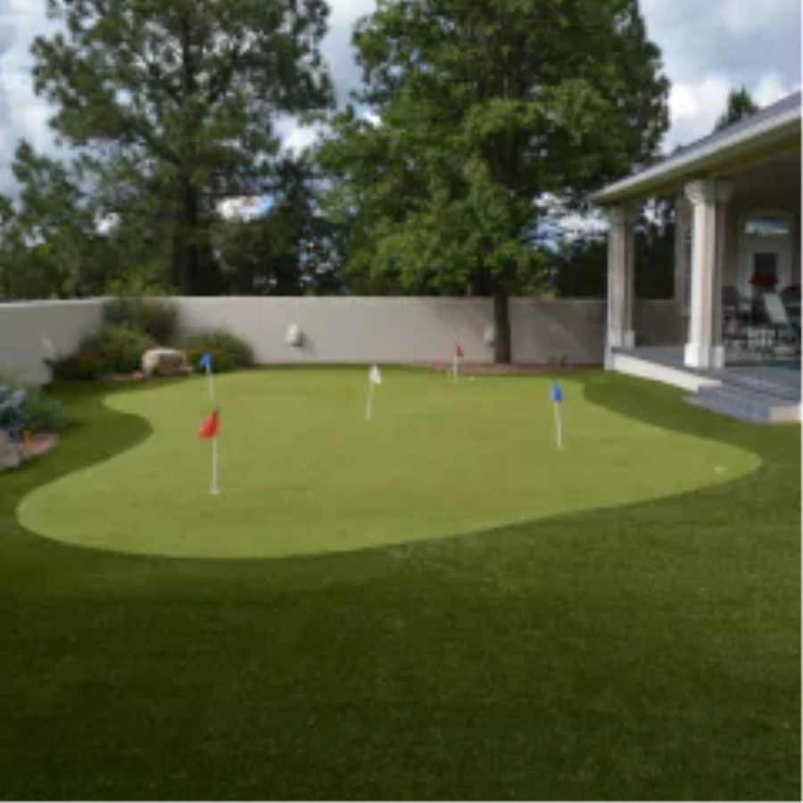 Building the Ultimate Backyard Putting Green to Fit Your Naperville Yard