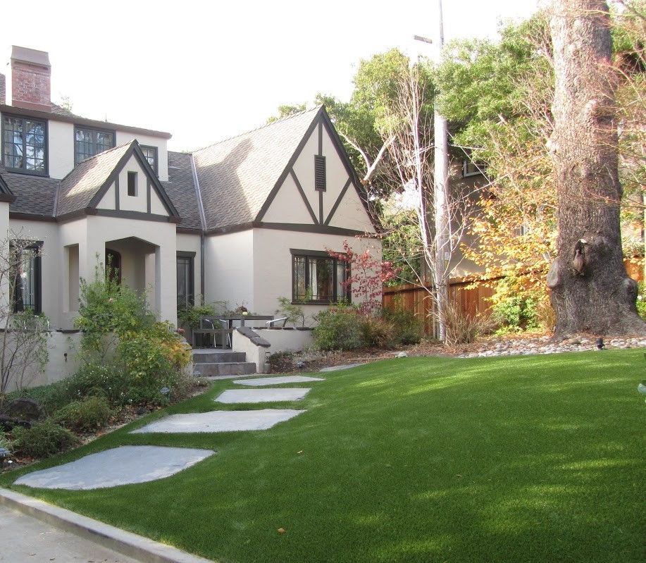 Naperville synthetic grass landscaping